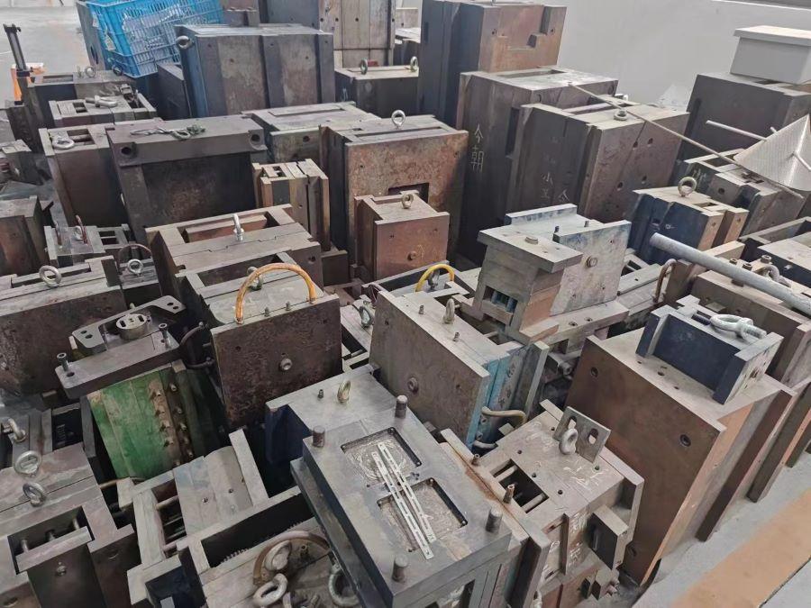 模具1