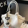 Bolso de Mano de Gran Capacidad con Diseño de Nicho Nuevo Estilo 2026 Moda para Mujer Versátil Bolso Cruzado para el Trabajo Bolso Tote