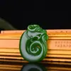 Jade Hetian de Xinjiang de imitación Colgante hueco de jade de Mongolia Exterior verde antiguo seguro colgante de collar Ruyi joyería