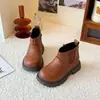 Botas Martin Retro de Felpa Forradas para Niños Botas para Niñas 2026 Zapatos Pequeños de Cuero para Niños Botines Estilo Británico Otoño Invierno