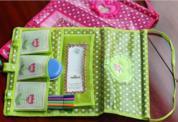 复制_特价杂物门后收纳挂袋 墙上挂式多层布艺袜.jpg