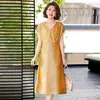 2026 Nuevo Vestido Adelgazante Estilo Chino para Mujeres de Mediana Edad y Mayores, Nuevo Vestido Largo de Verano Retro Versátil que Ceñe la Cintura para Reducir la Edad