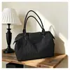 Bolsa de Hombro Única, Ligera, Gran Capacidad, Nueva de Verano 2026, Estilo Francés Retro, Hecha a Mano, Versátil, Moda Simple, para Llevar en el Brazo o la Axila