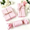 Papel de regalo de papel de pera a rayas azul bebé simple, forro de caja de avión, papel a prueba de humedad para ropa, papel de regalo para flores