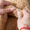 Pantuflas de Algodón Cálido para Mujer Invierno Nuevo Estilo Suela Gruesa Sensación Acolchada Más Terciopelo Pareja Ropa para el Hogar Ropa de Exterior Pantuflas Peludas Hombre