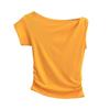 Camiseta ajustada de manga corta con hombros descubiertos y diseño irregular de un solo hombro, estilo celebridad de Internet, color liso
