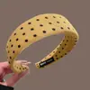 Faixa de Cabeça Outono e Inverno para Mulheres, Faixa de Cabeça de Aba Larga para Lavar o Rosto, Coque de Cabelo Retrô com Topo Alto, Acessório de Cabeça de Luxo Acessível para Uso Externo