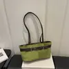 2026 Nova Moda Tendência Versátil Bolsa de Axila Feminina Bolsa de Ombro Retrô Bolsa de Mão para Trabalho e Deslocamento