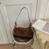 Bolso de mano retro de gamuza suave transfronterizo para mujer, nueva colección otoño/invierno 2026, gran capacidad, bolso de hombro, bolso cruzado