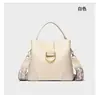 Fábrica de origen Baini canguro al por mayor generación moda Joker bandolera bolso de dama retro clásico bolso de madre