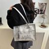 Bolsa feminina transfronteiriça 2025 Nova bolsa tote de grande capacidade em estilo coreano Bolsa de ombro portátil de grande capacidade em estilo coreano
