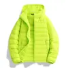 2026 nueva chaqueta de plumón 90 versátil ligera chaqueta de plumón pareja clásica con capucha chaqueta de plumón plumón de pato blanco cálida