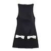 Amazon Wholesale Otoño Nuevo Suéter para Mujer Cuello Barco Color Contrastante Decorado con Lazo Mini Vestido