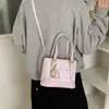 Bolsa de Mão Estampada de Urso Tendência Bolsa Saco para Mulheres 2026 Nova Moda de Nicho Bolsa de Ombro Transversal Versátil de Alta Qualidade