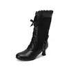 Botas femininas de cano médio com bico redondo e babados vazados, estilo britânico, com salto alto, para outono e inverno, tamanho grande 7736