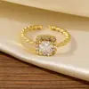 Anel Aberto Quadrado de Diamante de Luxo Leve para Mulheres, Popular em Transmissões Ao Vivo, Não Desbota, Zircônia Microcravejada, Ajustável, Anel Exquisito de Nicho