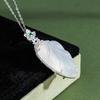 Collar de hoja grande de ágata blanca de plata esterlina S925, joyería para mujer, colgante de cadena de clavícula con incrustaciones de cristal, elegante y de alta calidad.