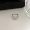 Anillo retro Dongdaemun de Corea del Sur para mujer, diseño de nicho, anillo de cobre chapado en platino, anillo abierto de cara ancha con ondas.