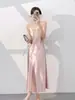 Vestido de Cetim Longo de Alta Qualidade, Novo Estilo Chinês para Primavera e Verão, Vestido de Cetim Longo de Luxo Leve, Vestido Longo Versátil