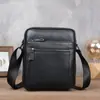 9004 Bolso de Hombro para Hombre Estilo Nuevo Piel de Vaca de Primera Capa Bolso Grande de Capacidad para Hombre Bolso Cruzado Pequeño para Hombre de Negocios y Viajero Piel Genuina