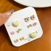 Pendientes de Mariposa Corazón Marrón Juego de Seis Piezas para Mujer Aguja de Plata Dibujos Animados Otoño Nuevo Estilo Exquisitos Dulces Versátiles Pendientes de Estudiante