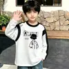 Camiseta de manga larga de algodón puro para niños, moda de primavera y otoño, capa base para niños, cuello redondo de dibujos animados, top holgado estampado versátil, camiseta moderna