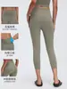 Calça de Yoga Feminina Cropped de Cintura Alta Sem Costuras Estranhas, Efeito Levanta Bumbum Pêssego, Justa ao Corpo, Adequada para Corrida ao Ar Livre e Fitness D26102