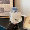 Bolsa saco moderna e única para mulheres, nova coleção 2026, estilo casual de outono, bolsa de ombro com corrente popular e leve