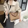 Bolso de Mano Retro de Alta Gama de Moda de Nicho Transfronterizo para Mujer 2025 Nuevo Bolso de Hombro de Moda Bolso Cruzado Versátil para Mujer