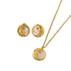 Colar com Pingente de Lua Estrela Concha Moda Europeia Luxo Leve Exquisito Versátil Toque de Alto Padrão Corrente para Clavícula com Temperamento Vintage