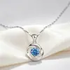 Collar de Corazón y Rosa Directo de Fábrica para Mujer, Corazón y Rosa Incrustados con Diamantes de Lujo Ligero, Regalo de San Valentín, Cadena para Clavícula