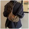 2025 Nuevo Bolso de Gamuza para Mujer Gran Capacidad Mori Meng Otoño e Invierno Mate Retro Bolso Cruzado Casual Bolso Dumpling