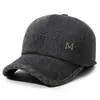 Nova Touca de Baseball Masculina para Meia-Idade e Idosos de Inverno Proteção contra Frio ao Ar Livre Proteção Auricular Aquecimento Bordado Boné com Aba de Pato Chapéu de Algodão Espesso Aveludado