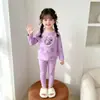 Conjunto lindo de primavera y otoño para niñas con top de manga larga y pantalones largos, pijama de dibujos animados, ropa de casa de verano con aire acondicionado para bebé, conjunto de ropa para niños