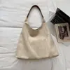 2026 Nova Bolsa de Ombro Moda Coreana Grande Capacidade Texturizada para Uso Diário Feminino, Bolsa Tote Vintage Casual Elegante