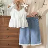 Conjunto de Top Bordado Estilo Pastoral para Meninas 2026, com Acabamento em Renda e Calça Jeans Lavada