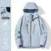 Chaqueta Woodpecker para Mujer 2025 Nueva Primavera y Otoño Exterior Tres en Uno Pequeña Cortavientos e Impermeable Chaqueta Super Bonita