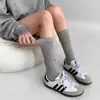 Calcetines de pantorrilla apilados Miu Gray para mujer, estilo fino de primavera y verano, a la moda y versátiles, estilo perezoso, calcetines de algodón puro negros y grises