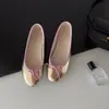 Versión de piel de oveja de alta gama, elegantes, estilo femenino, zapatillas de ballet con lazo dulce para mujer, mocasines planos de cuero suave