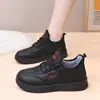 Zapatos Casuales Cómodos de Tela de Old Beijing para Mujer, Suela Suave Antideslizante, Zapatos de Algodón Impermeables, Zapatos Cálidos de Forro Polar de Invierno para Madres de Mediana Edad y Mayores