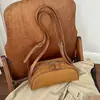 Bolso de axila retro de gamuza estilo coreano, de nicho, para mujer, perfecto para el trayecto de otoño, versátil, chic y elegante, de hombro o de mano