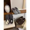 Zapatos grises peludos para mujer, planos sin cordones para exteriores de invierno, estilo Birkenstock, forrados de felpa, cálidos y cómodos