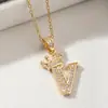 Colar com pingente de letra da moda europeia e americana para mulheres, coroa dourada e prateada com letras inglesas totalmente cravejadas de diamantes, modelo de exportação de venda quente transfronteiriça, envio direto