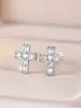 Pendientes de Cruz Incrustados de Diamantes de Moda Europea y Americana Transfronterizos. Pendientes Brillantes y Exquisitos para Mujer para Usar a Diario, para Citas o en el Lugar de Trabajo
