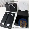 Procesamiento de Fábrica de Origen, Comercio Exterior Transfronterizo, Cajas de Regalo Plegables Moldeadas de una Pieza, Soporte para Personalización para Cajas de Regalo para Ropa y Bodas