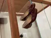 Sapatos Mary Jane com laço de couro patenteado francês 2026 para mulheres, bico quadrado, salto grosso, sola macia, confortáveis de usar, cor vinho tinto