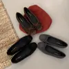 Sapatos Mary Jane Quadrados Retro Franceses Fenglida 2025 Outono para Mulheres, Sapatos de Cor Blocada Únicos, Saltos Altos para Mulheres