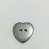 Botones de Resina en Forma de Corazón con Dos Agujeros, Botones de Corazón para Ropa Infantil y Chaquetas, Botones Decorativos, Disponibles en Múltiples Colores, Venta al por Mayor