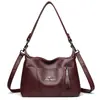 Bolso Pequeño de Cuero Suave para Mujer de Comercio Exterior Transfronterizo, Estilo Nuevo, Simple y Elegante, Bolso para Mamá de Mediana Edad, Gran Capacidad, Bolso Cruzado de Hombro Único