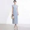 Vestido largo plisado con un toque de lujo ligero y alta gama, falda plisada Issey Miyake, atuendo para la playa y la costa, ropa de mujer, vestido para viajar a Yunnan